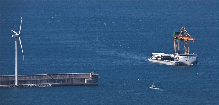 Llegada palas Puylobo a Puerto Bilbao