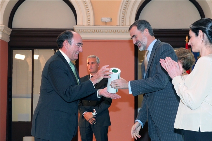 2018-06-05. El Rey entrega el premio a Ignacio Galán, presidente de Iberdrola