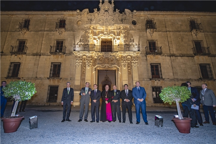 10-05-2018 Iberdrola inaugura la iluminación exterior del Monasterio de Uclés, en Cuenca