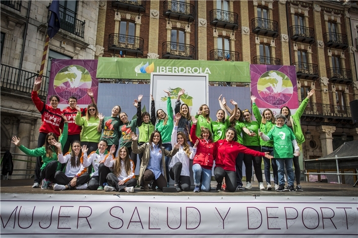 Exitosa acogida del Tour 'Mujer, Salud y Deporte' en Burgos