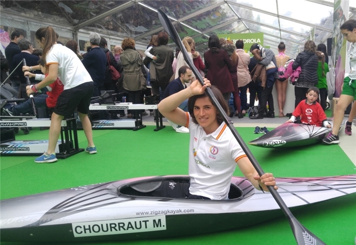 Maialen Chourraut en el Tour 'Mujer, Salud y Deporte' en Bilbao