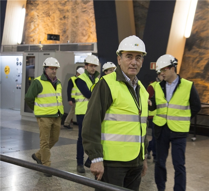 Visita de Ignacio Galán a central hidroeléctrica