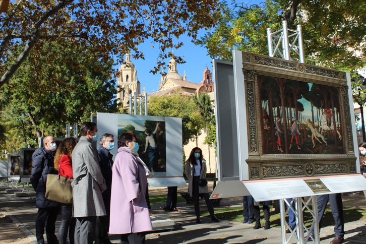 Exposición 'El Museo del Prado en las calles' a su paso por Segovia.