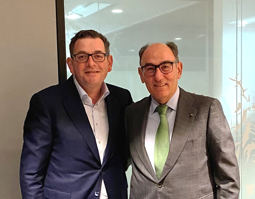 Ignacio Galán, CEO of Iberdrola, with Daniel Andrews, Premier of the State of Victoria, during his visit to Australia.